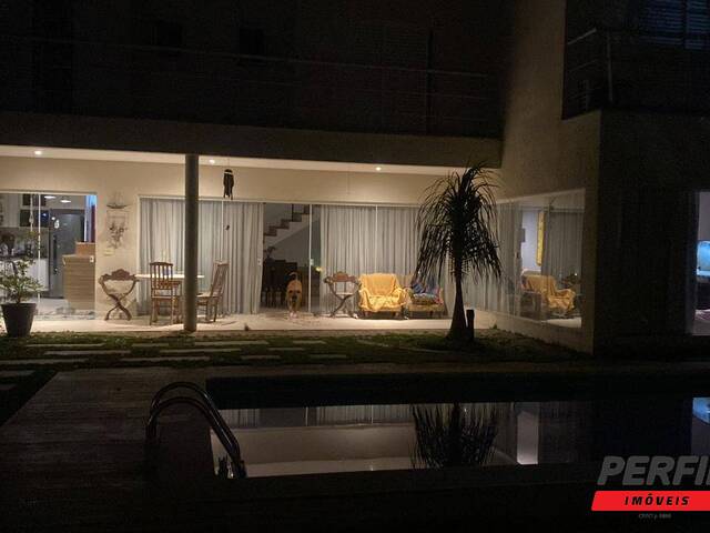 Casa para Venda em Santana de Parnaíba - 5
