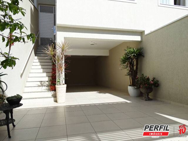 Casa para Venda em Osasco - 2