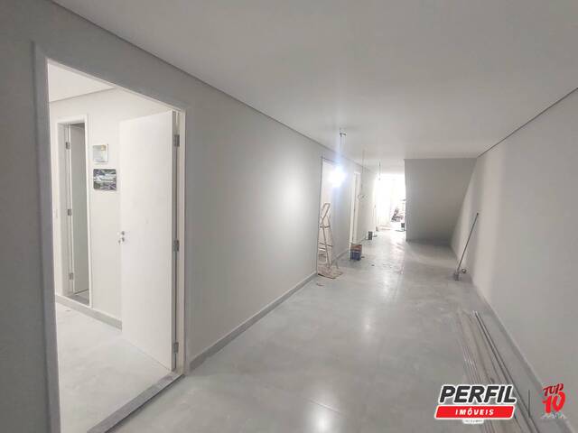 Kitnet para Locação em Osasco - 2