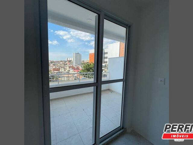 Apartamento para Venda em Carapicuíba - 5