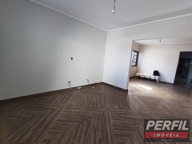 Casa Assobradada para Venda em Osasco - 5