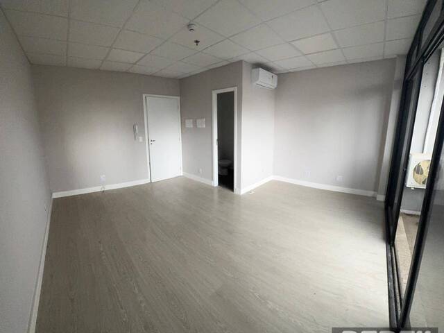 Sala Comercial para Locação em Osasco - 4