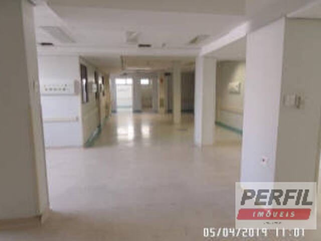 Prédio Comercial para Locação em Osasco - 5