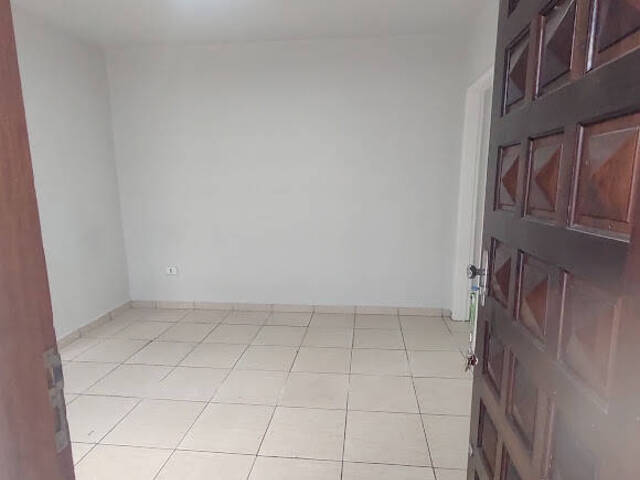 Casa Sobreposta Alta para Locação em Osasco - 4